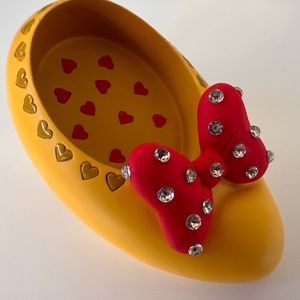 Minnie Mouse Disney Character Cobbler “Heel To The Cheese” Shoe - Collector Item